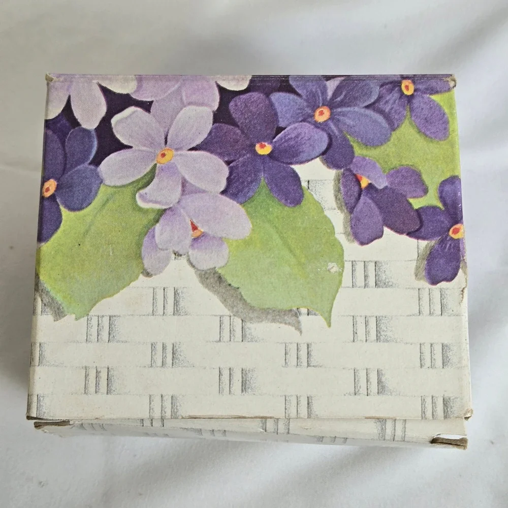 Avon Basket Of Violets Pomander, Violet Wax‎ Fragrance Chips, Flower Vtg 1981